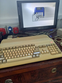 Commodore AMIGA 500 + příslušenství - 17