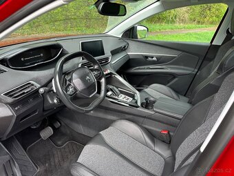 Peugeot 3008 1,2 96 KW AUTOMAT ALLURE - 17