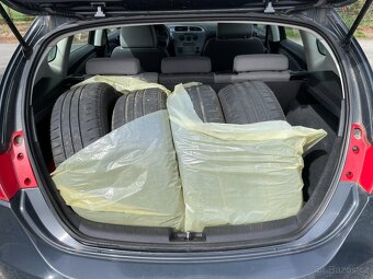 Seat Leon 1,6 MPi Serviska, Klima, 8xPneu - 17