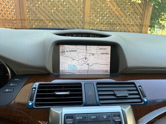 Honda Legend 3.5 V-tec 4x4 217kw Nová STK Plná výbava - 17