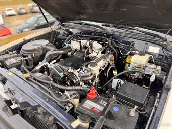 Toyota Land Cruiser HDJ 100 4.2 TD - 17