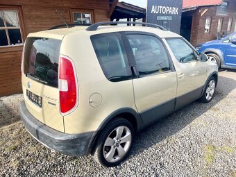 Škoda Roomster 1.2 TSi Scout - 17