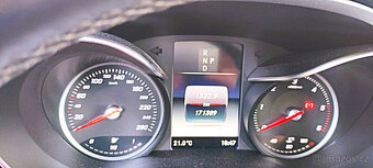 Prodám Mercedes GLC 250d AMG line 559000+DPH - 17