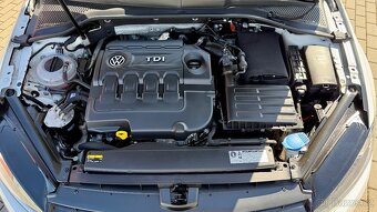 Volkswagen Golf //1.6TDi//81kW//R-LINE//LED SVĚTLA// - 17