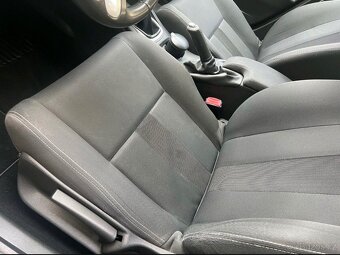 Renault Mégane III 1.5 DCI - 17