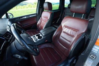 Volkswagen Touareg 4.2TDI V8 2012 Exclusive - 17