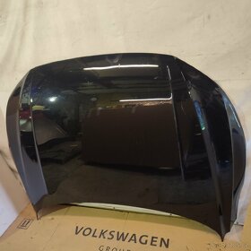 VW Artheon díly kapota, světlo, výztuha - 17