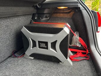 VW GOLF 6 2010, 2.0 TDI 140kw - 17
