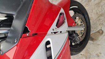 Honda vfr 800 Fi - 17