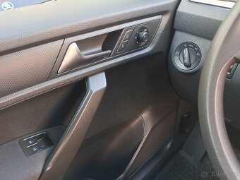 Volkswagen Caddy LONG 2.0TDI 75kW 59tkm Tempomat 5-míst - 17