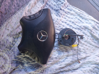 veškeré náhradní díly na Mercedes Viano/Vito/W639 - 17