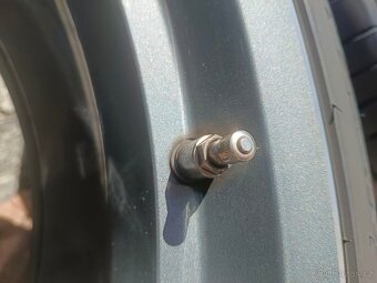 ALU kola R19, 5x112. Letní 245/40 - 17