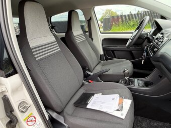VOLKSWAGEN UP   GOLF 1.0  2017  5 DVERI - 17