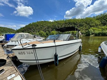 KAJUTOVÁ LOĎ QUICKSILVER Activ 605 Cruiser - 17