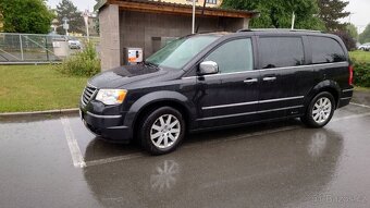 Chrysler Grand Voyager 2.8 CRDI - 17