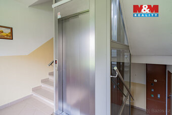 Prodej bytu 3+1, 62 m², Český Krumlov, ul. Špičák - 17