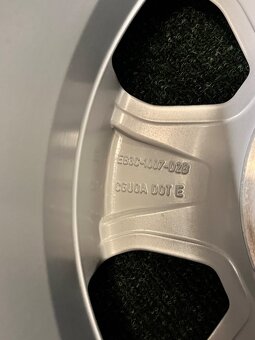 6x139.7 R16 Originál alu disky Ford Ranger - ZÁNOVNÍ - TOP - 17