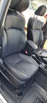 Subaru Forester 2.0 benzin PLATINUM MANUALNA 6 PREVODOVKA - 17