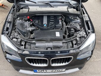 BMW X1 sDrive 18d 105kw 2012 manuál - 17
