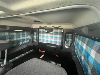 Land Rover Defender 110 STW 2015 ČR, DPH - 17