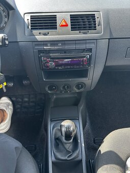 ŠKODA FABIA 1.4 16V Combi - 17