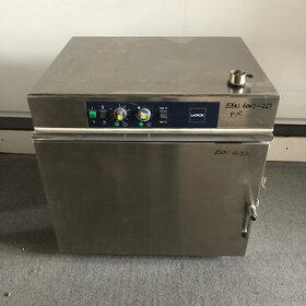 KUCHYNSKÉ STROJE - 17