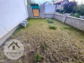 Prodej bytu- ateliér 1kk  52,90m2, s předzahrádkou 32 m2 a p - 17