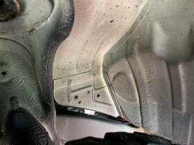 SUZUKI GRAND VITARA  1,6i - 17