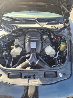 Porsche Panamera 4 - 17