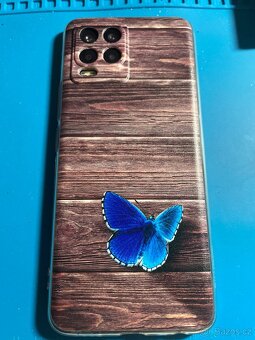 Realme 8 (popis) - 17
