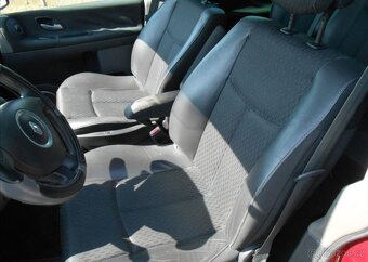 Renault Espace 2,0 125 kW 7 Míst Historie benzín - 17