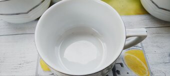 Porcelánové šálky Art Deco H.C.Chodau - 17
