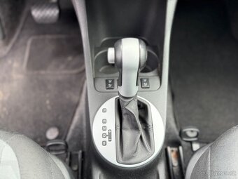 Škoda Fabia 2 1.6 benzin automat - 17