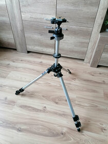 Italský stativ Manfrotto 055C - 17