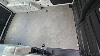 VOLKSWAGEN CADDY MAXI 2.0 TDi 110kW odpočet DPH - 17