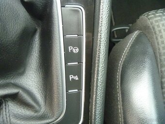 Volkswagen Golf VII 1.4TSI 103kW 1.MAJITEL - 17