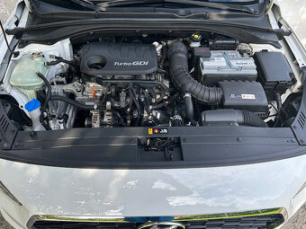 Hyundai i30 1,0T-GDi 78tis km 2018 - 17