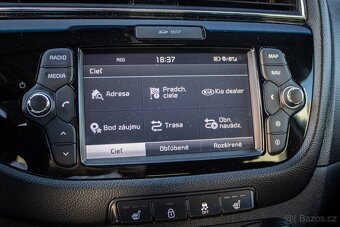 Kia Ceed 1.4 MPI, 74kW, Platinum, Uefa Edition 2016 - 17