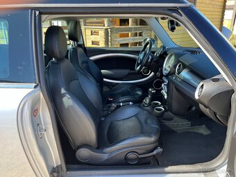 Mini Clubman, S 1.6 i 16V 128kW AUTOMAT - 17