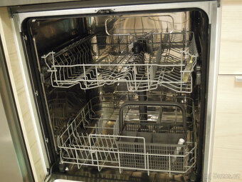 IKEA LAGAN vestavěná dotyková myčka 60 cm automatické dvířka - 17