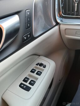 Volvo V60 B4 plus - 17
