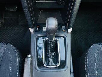 Subaru Forester 2.0D 4x4 AUTOMAT FACELIFT VÝHŘEV TAŽNÉ - 17