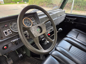 Land Rover Santana 2.3D - 17