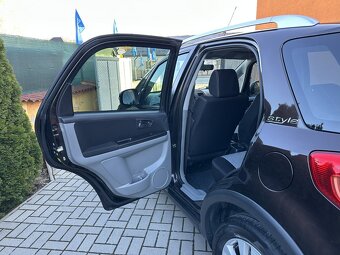 Suzuki SX4 Style 1.6i 88kW 4x4 serviska - 17