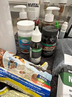 Kompletní a plně funkční akvarijní set - 17