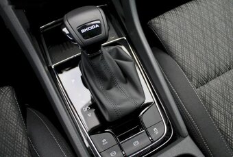 Škoda Karoq, Top Selection 1.5TSI / 110kW 7 - 17