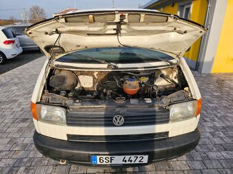 Volkswagen Transporter, 1.9 TD 6 míst - 17