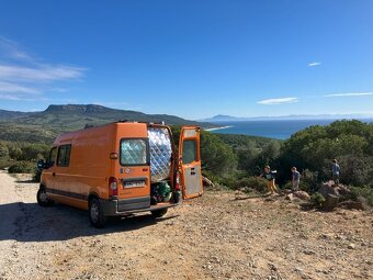 Obytná dodávka Renault Master dCi150 - 17