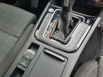 VW Passat B8 Variant 2.0 TDI 147kW 4x4 DSG- záruka Autodraft - 17
