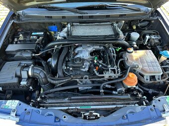 2x Suzuki Grand Vitara 2,0 HDi 80 kW  4x4 - 17